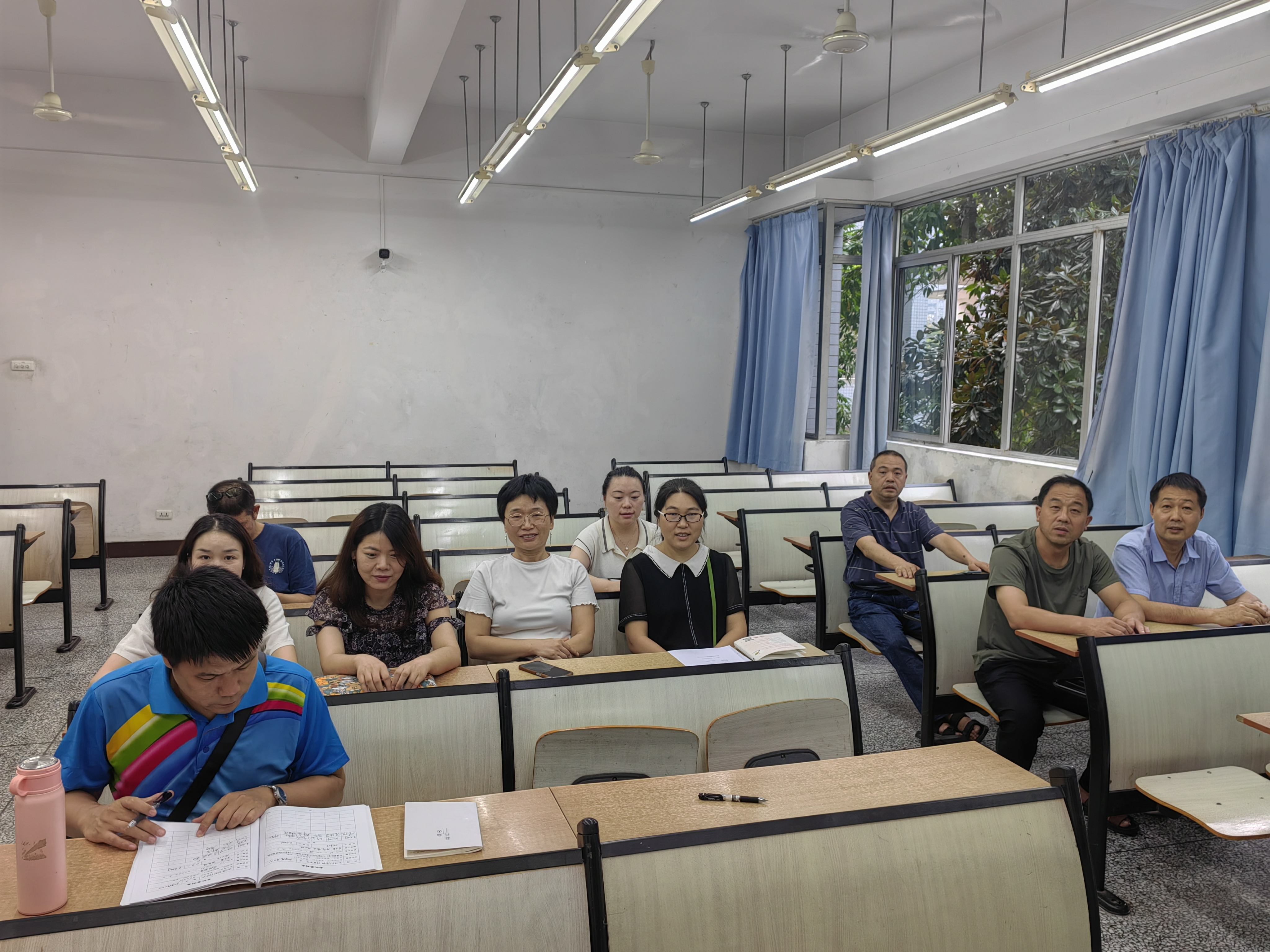 nTCo_1727402684557082542.jpg nTCo_1727402684557082542.jpg