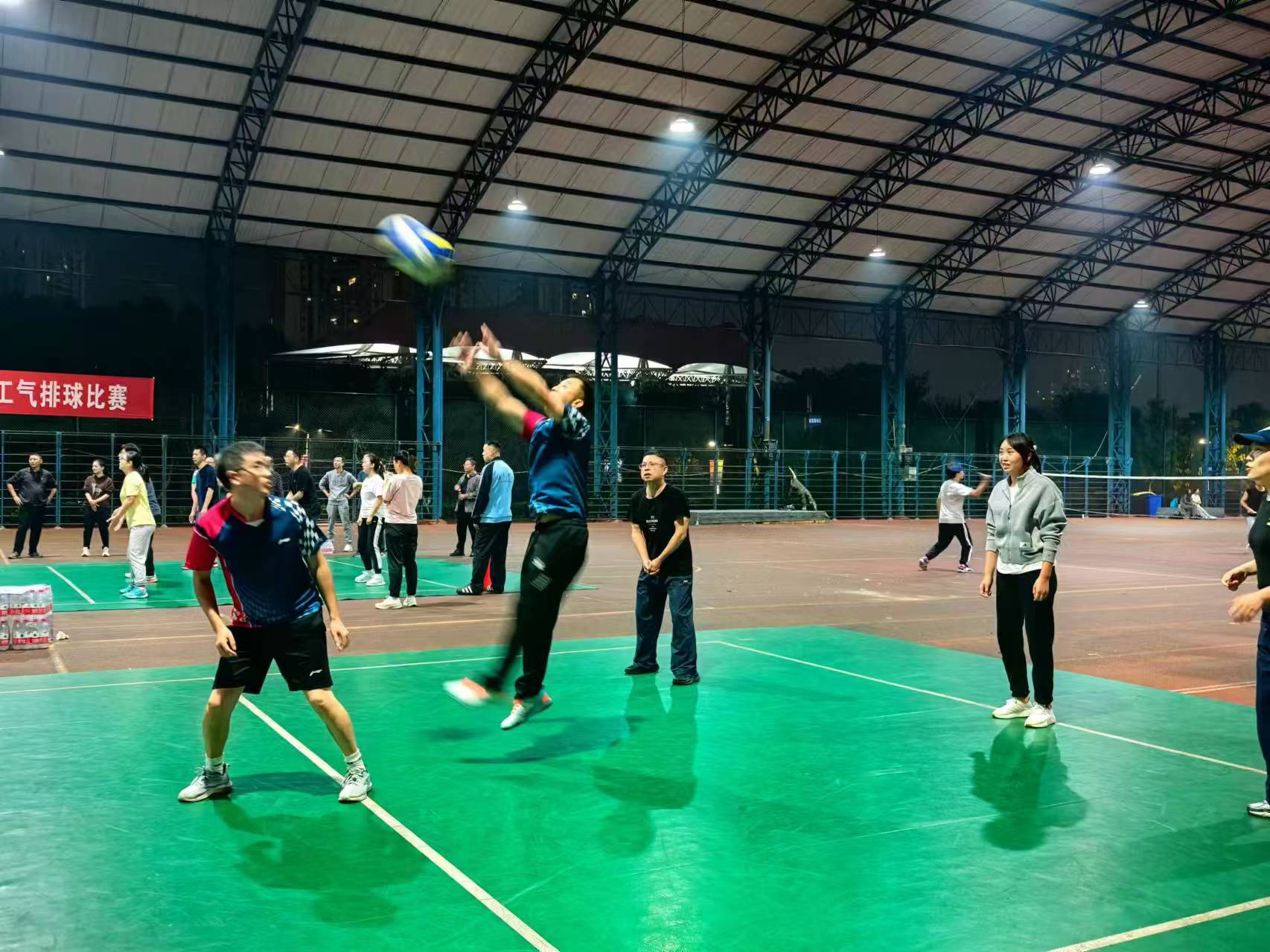 NgGT_1729163858388074187.jpg NgGT_1729163858388074187.jpg