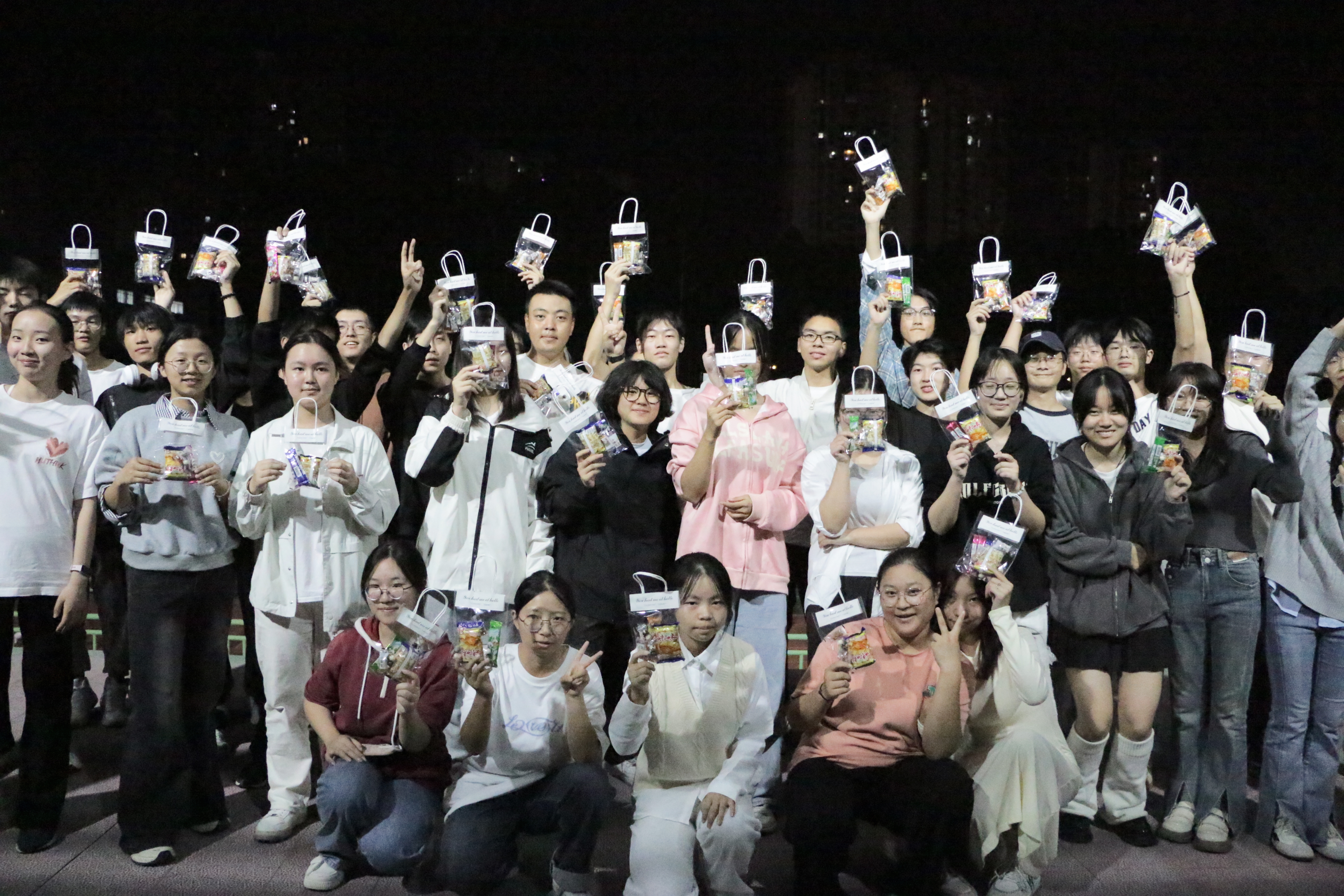 XhyO_1729827275297030102.jpg XhyO_1729827275297030102.jpg