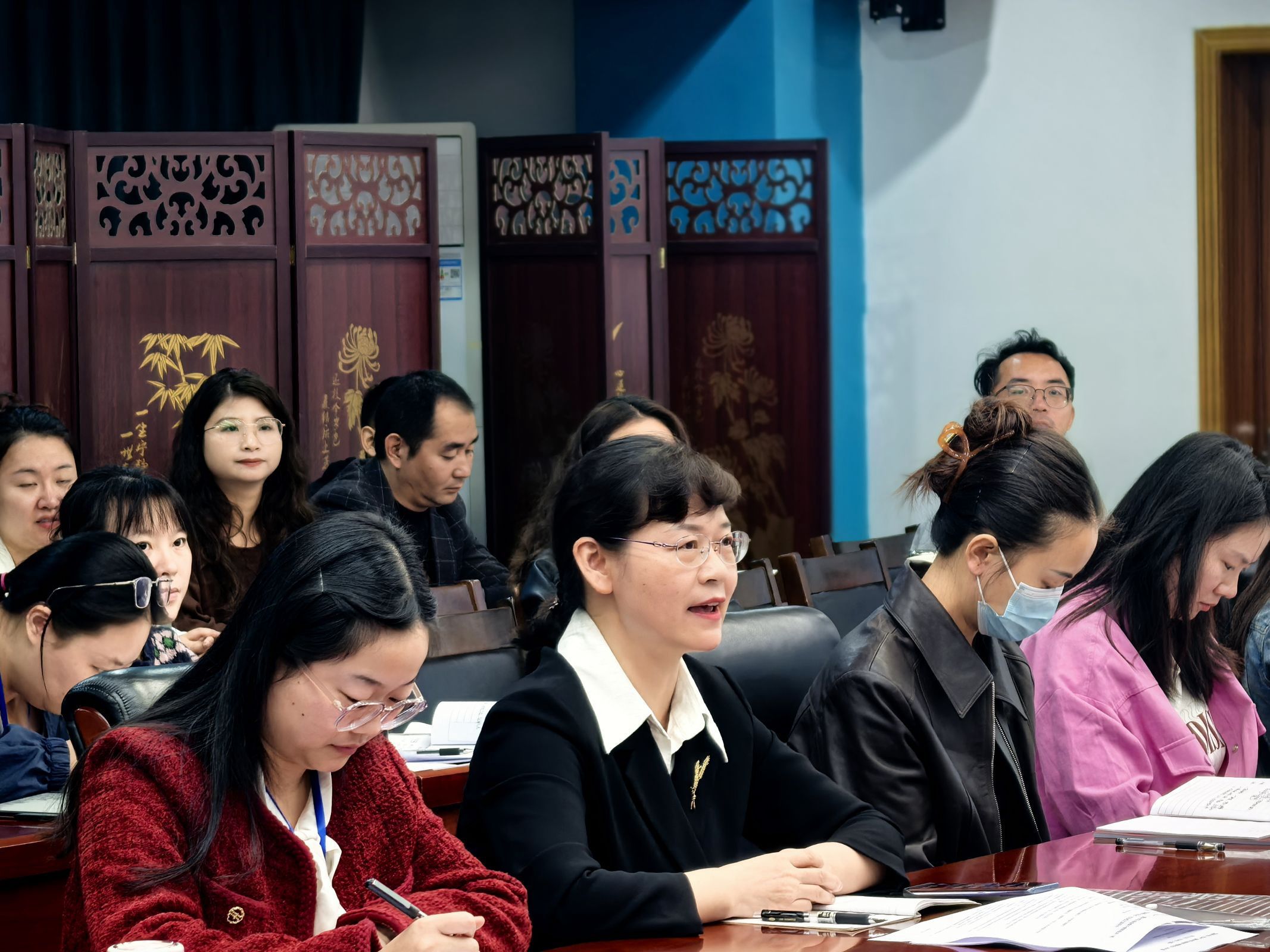 yveF_1730860739624066294.png yveF_1730860739624066294.png