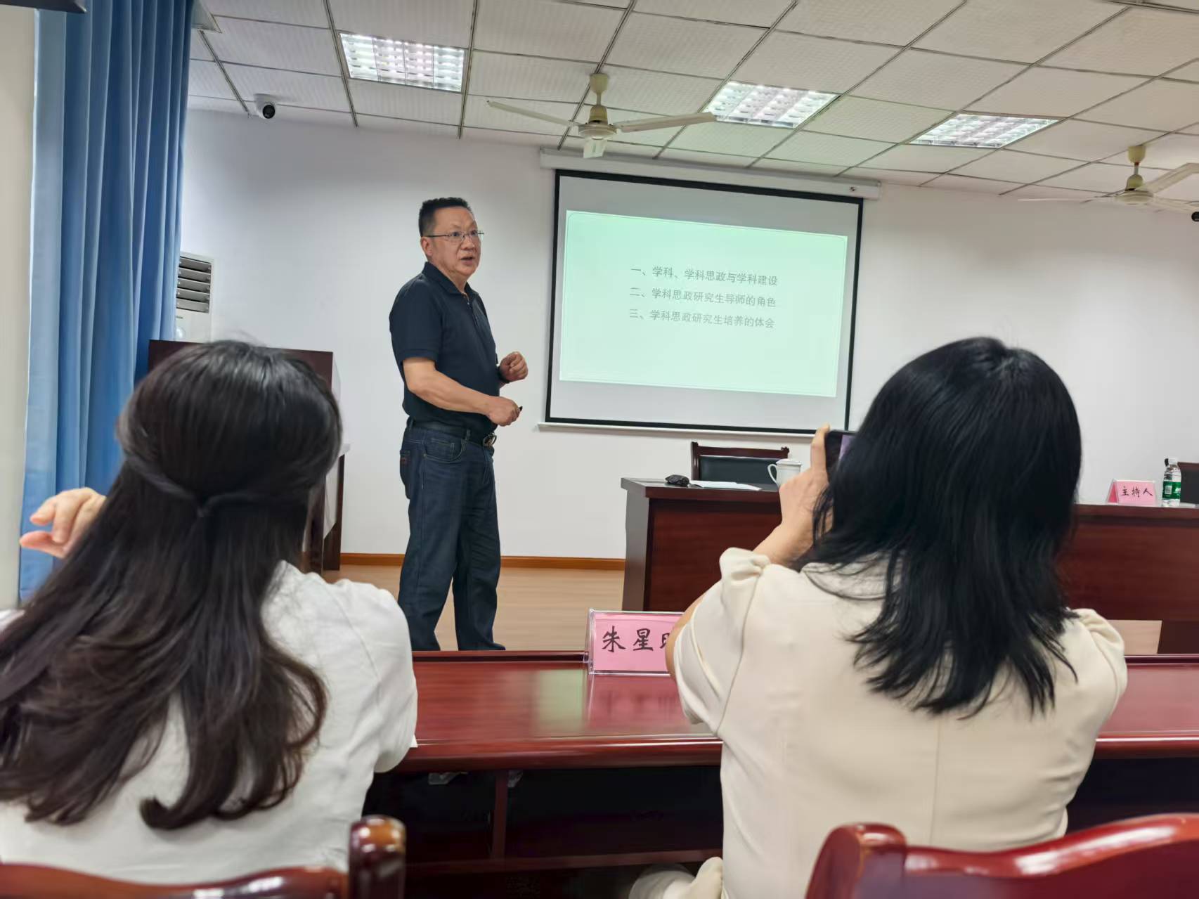 UHmb_1758418187126056604.png UHmb_1758418187126056604.png