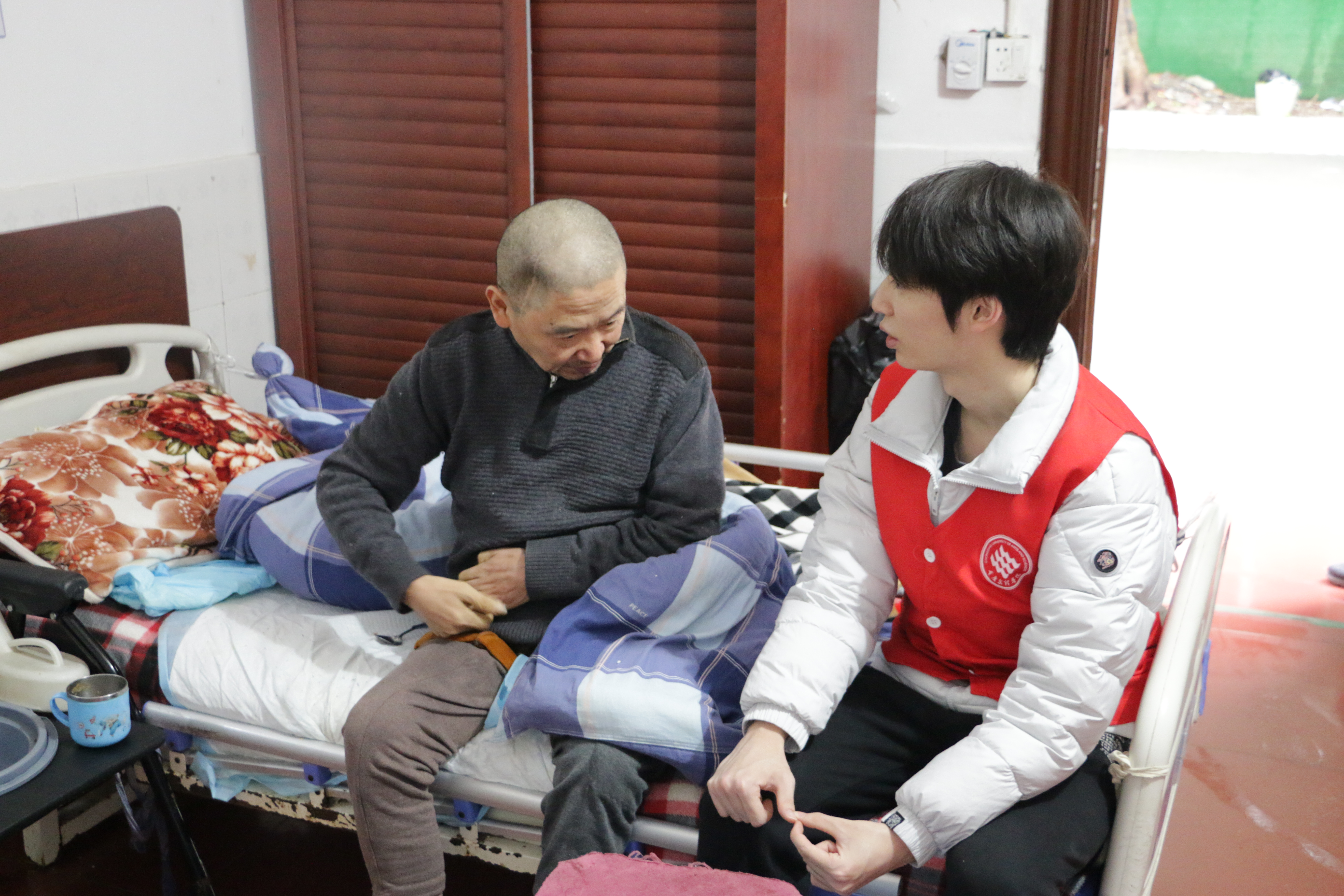 EFVQ_1764246719138067071.jpg EFVQ_1764246719138067071.jpg