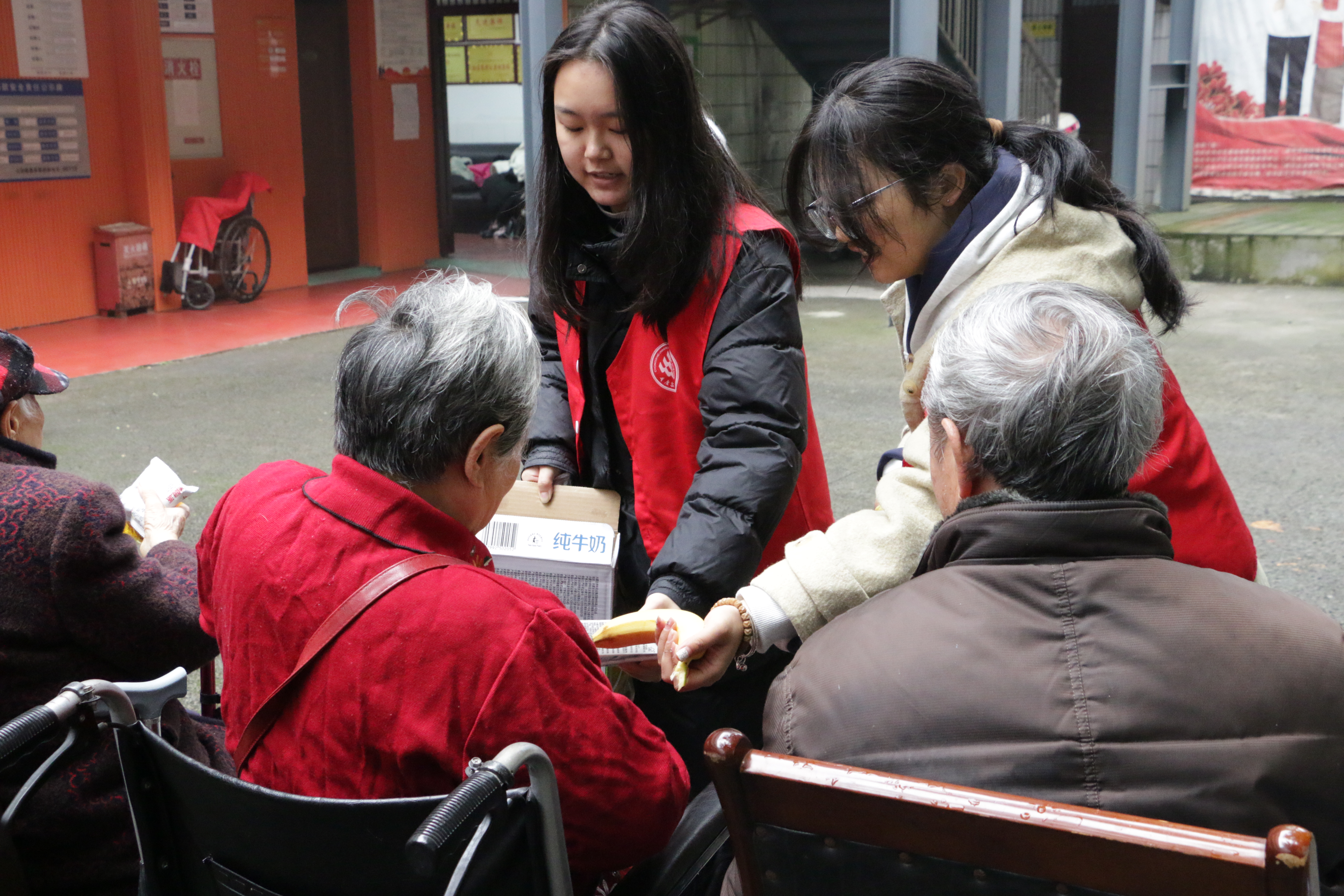 YGLV_1764246728418009028.jpg YGLV_1764246728418009028.jpg