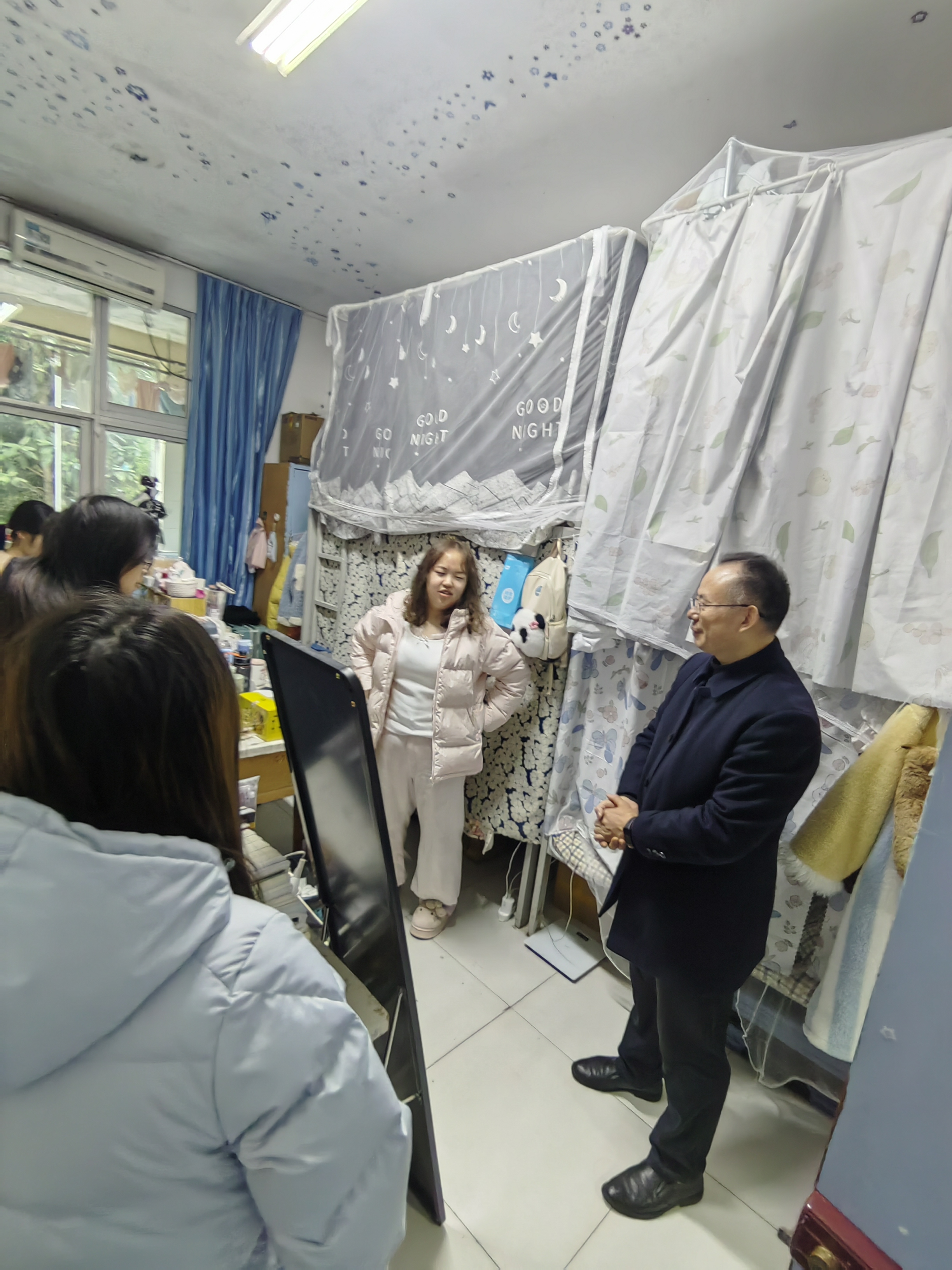 PXUG_1765762963245022922.jpg PXUG_1765762963245022922.jpg