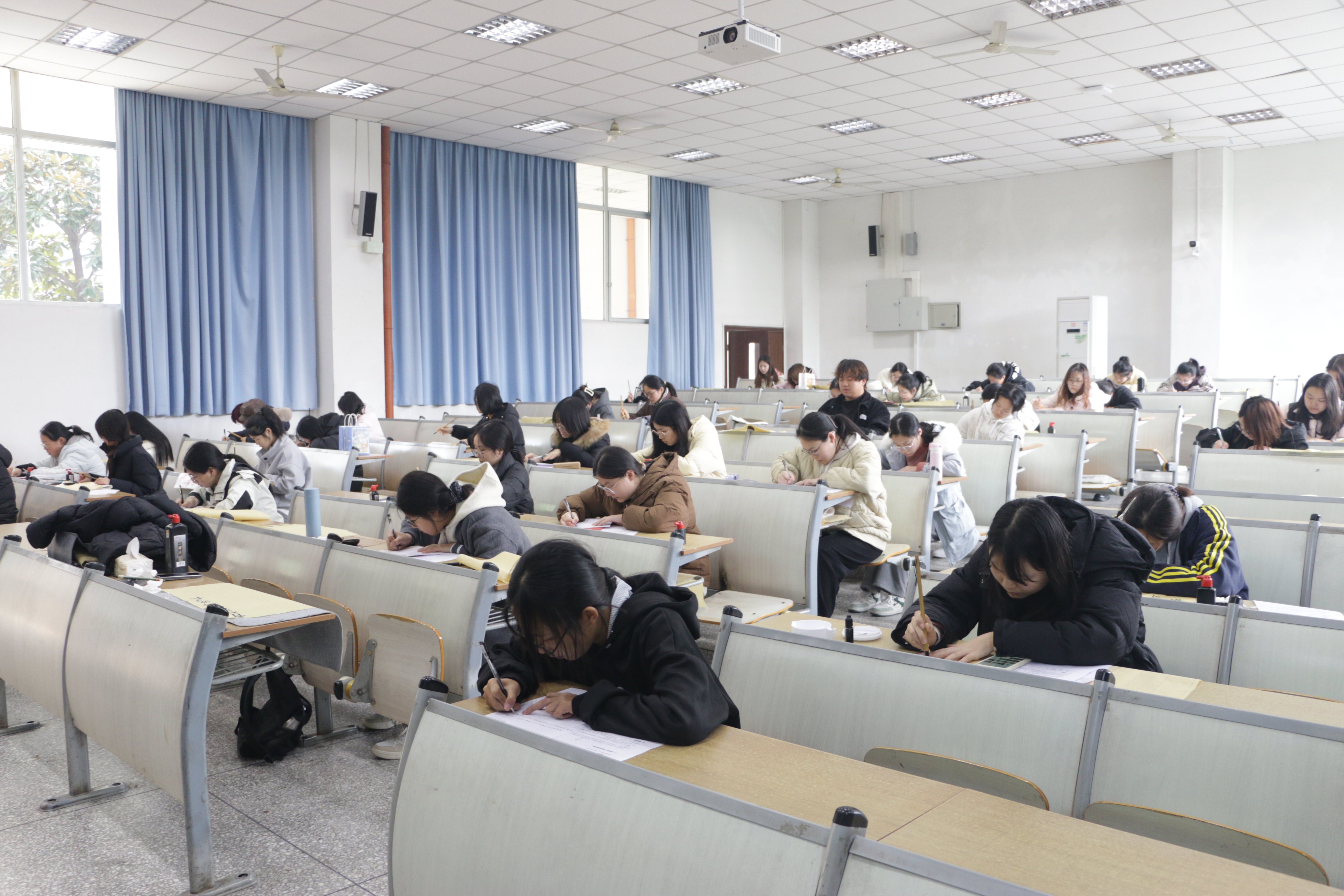 kMZo_1766542340260018669.jpg kMZo_1766542340260018669.jpg