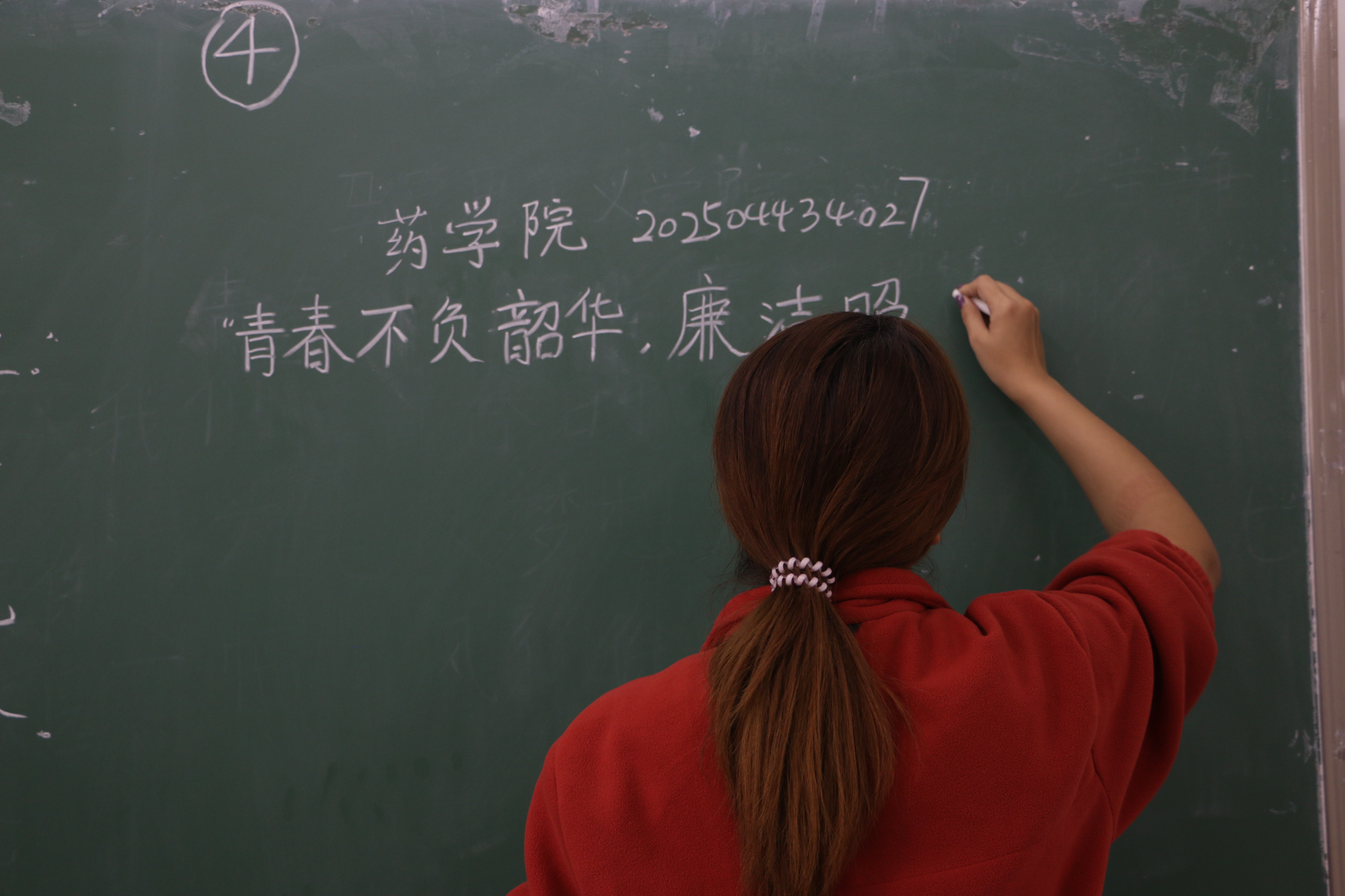 lsfA_1766542323268081144.jpg lsfA_1766542323268081144.jpg