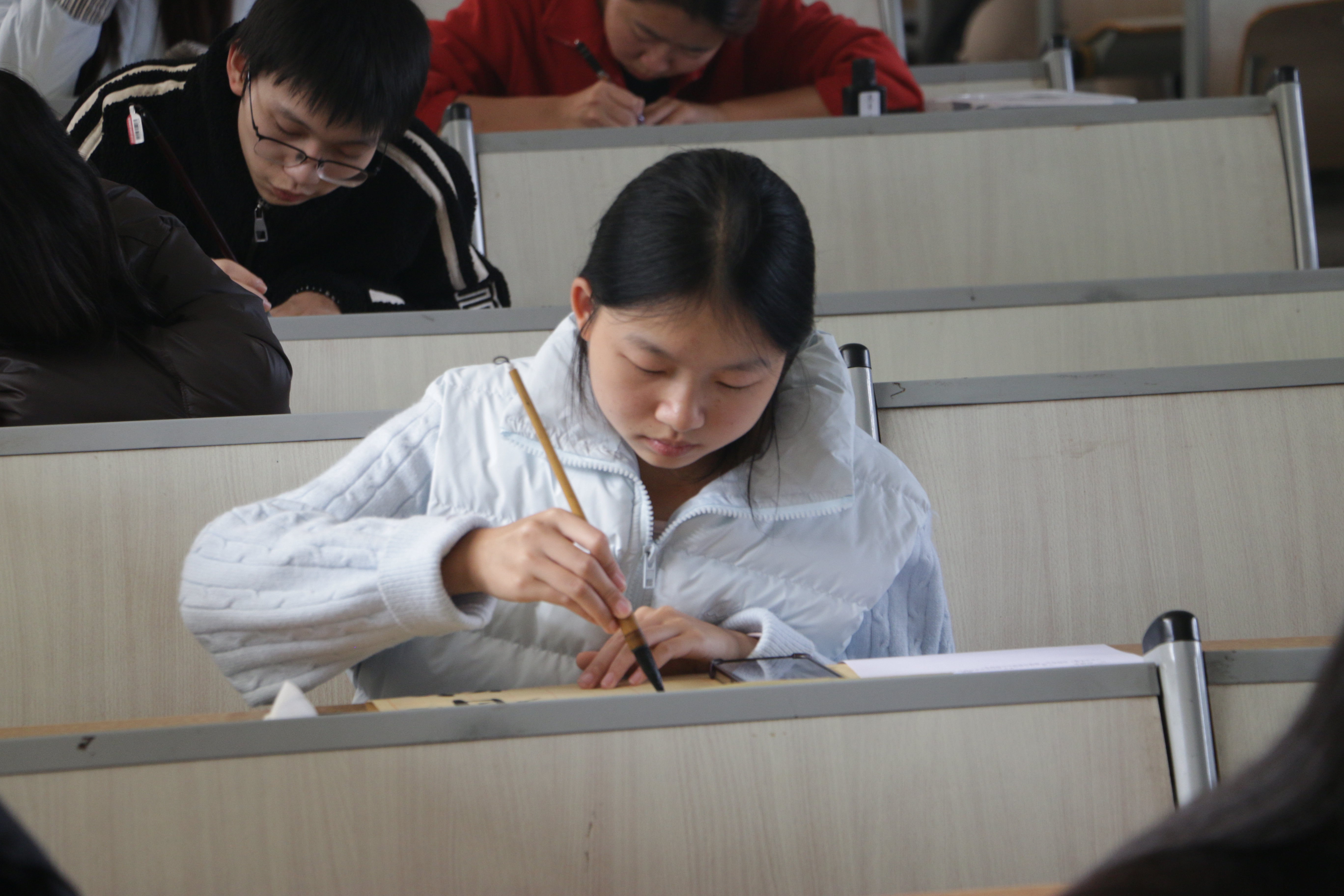 vMZf_1766542345790099977.jpg vMZf_1766542345790099977.jpg